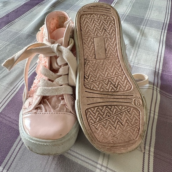 Girls Maggie & Zoe Hightop Sneakers - Picture 7 of 7